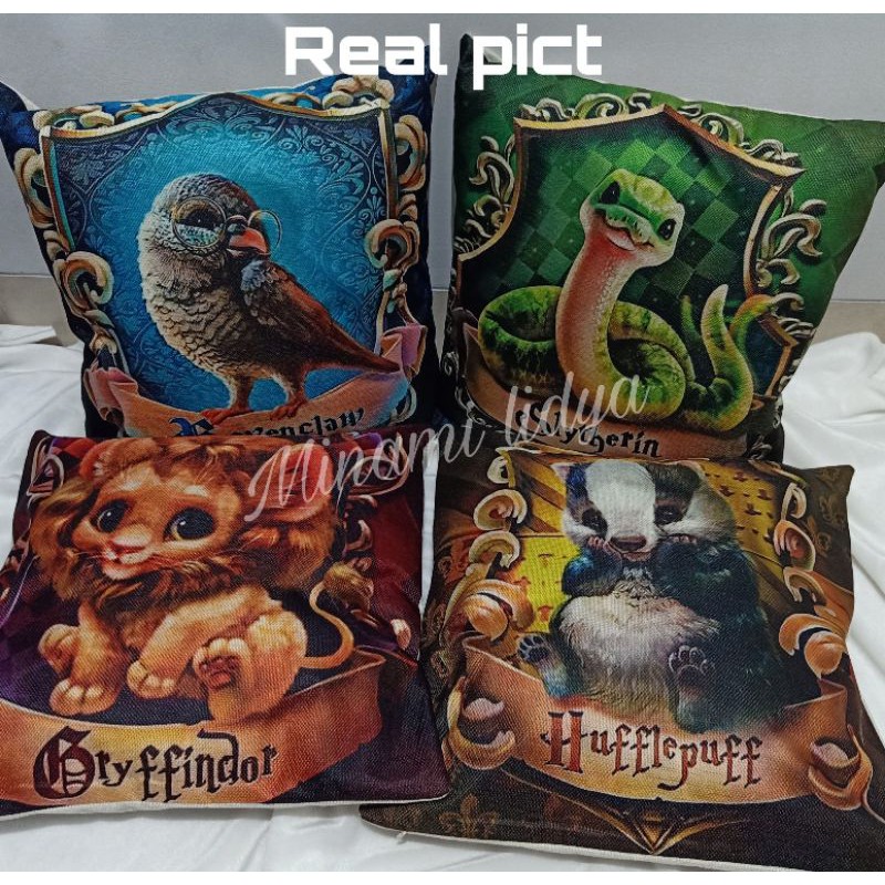 sarung bantal sofa 45x45 cm harry poter