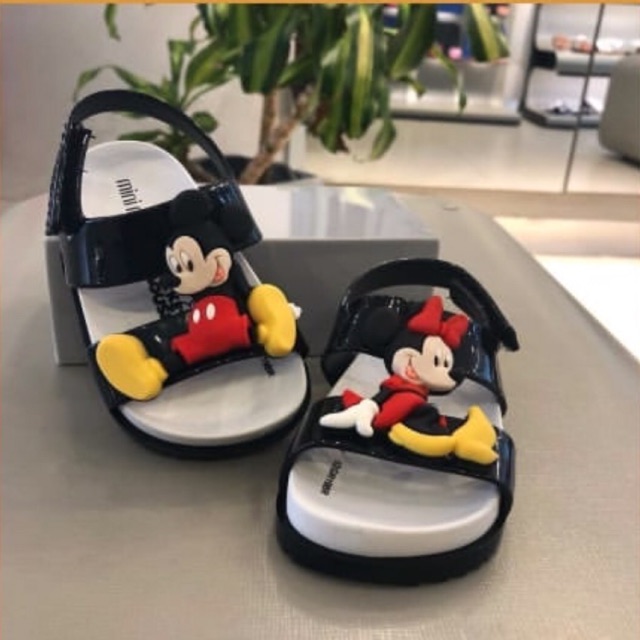 New!!! Mini Melissa Cosmic Disney Size 10 Black