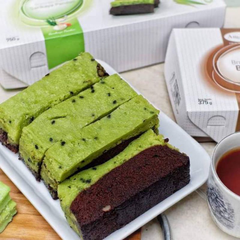 

Amanda Brownies Sarikaya Pandan / Hampers Idul Fitri / Parcel Lebaran / Ramadhan