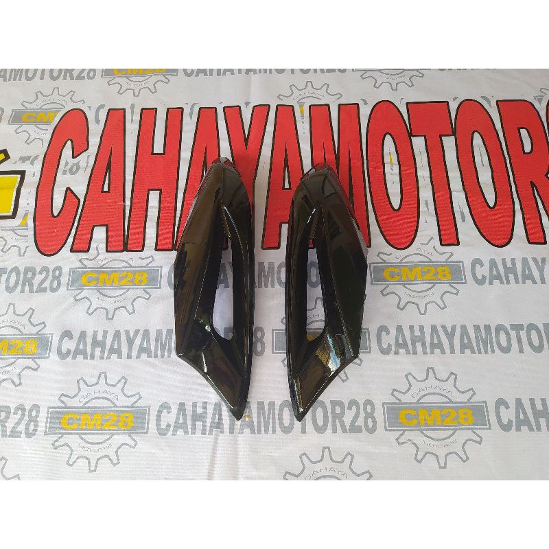 Termurah Cover Sayap Samping Bagian Atas Motor Honda Blade Lama / Blade Karbu Hitam . TERLARIS Aufia