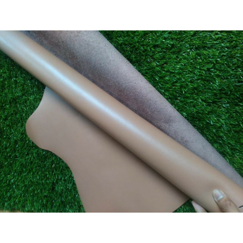 Kulit sapi lembaran warna beige