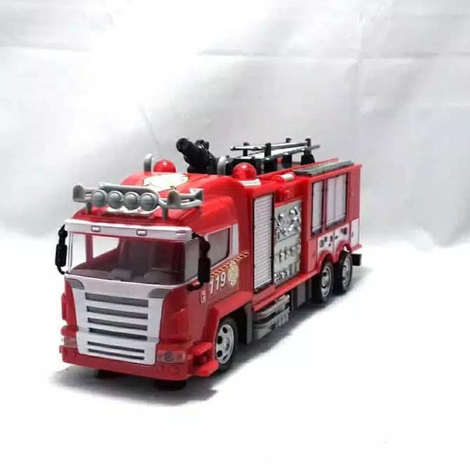 Rc Mobil Remot Pemadam Kebakaran 666.193A