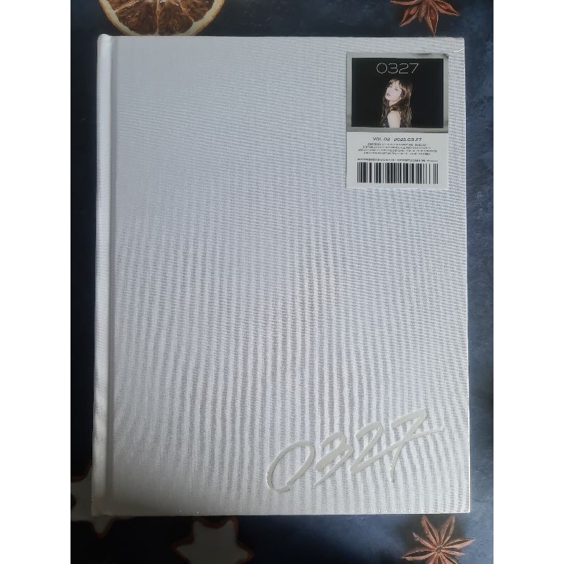 Lisa Photobook Second Edition 0327