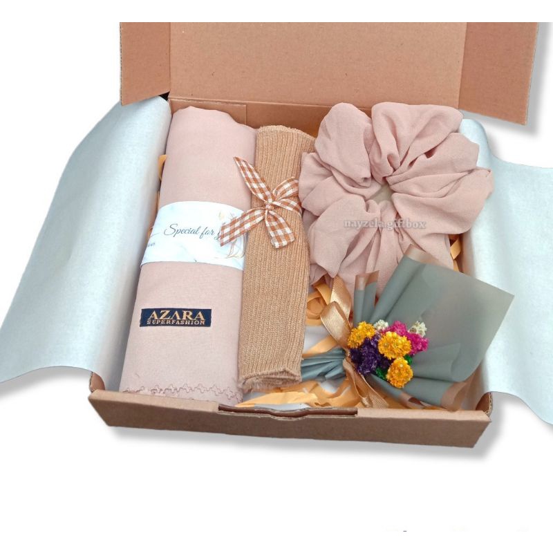 KADO HAMPERS GIFTBOX HIJAB OSCARA VOAL KADO WISUDA MURAH SOUVERNIR BOX KADO ULANG TAHUN