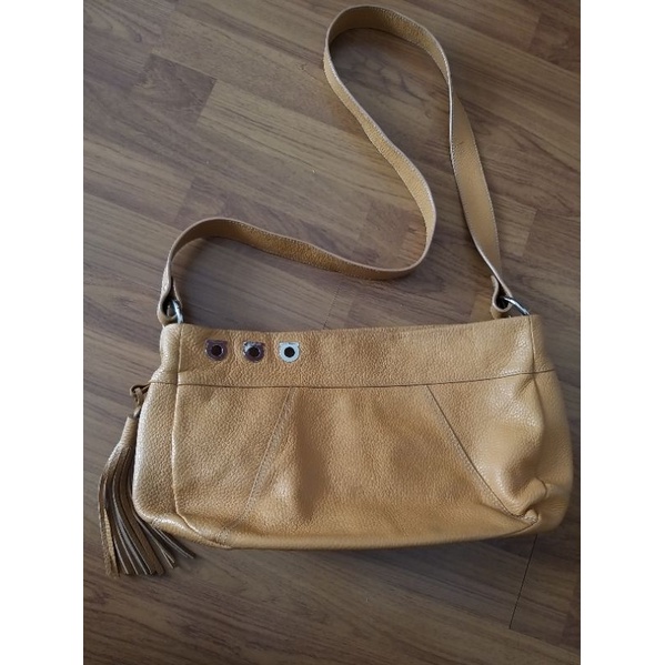 Ala Salvat*re Ferragamo sling bag preloved (harga nett).