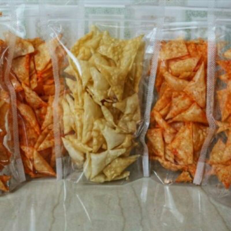 

KERIPIK PANGSIT