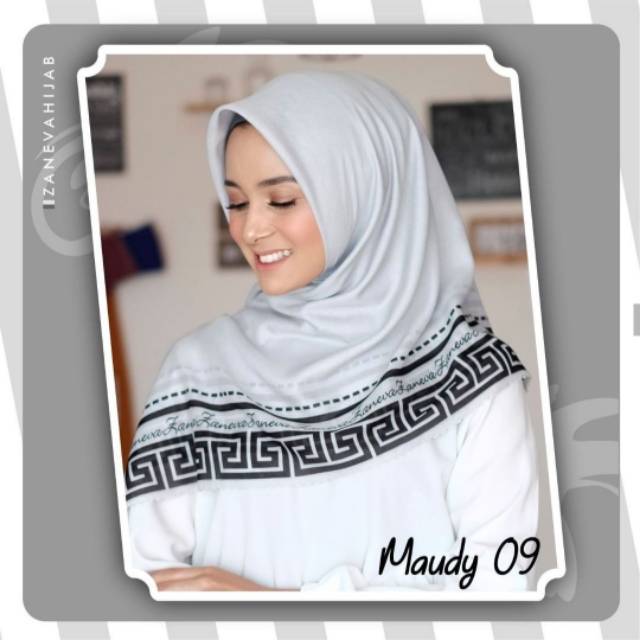VOAL HIJAB / HIJAB SEGIEMPAT By ZANEVA HIJAB X SIFA FAUZIAH