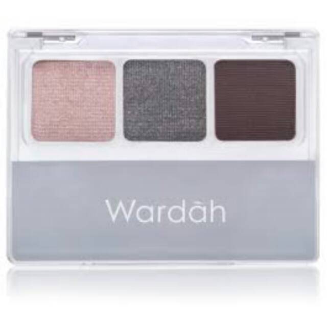 1 + 1 Wardah EyeXpert Eyeshadow Passionate & wardah blush on A