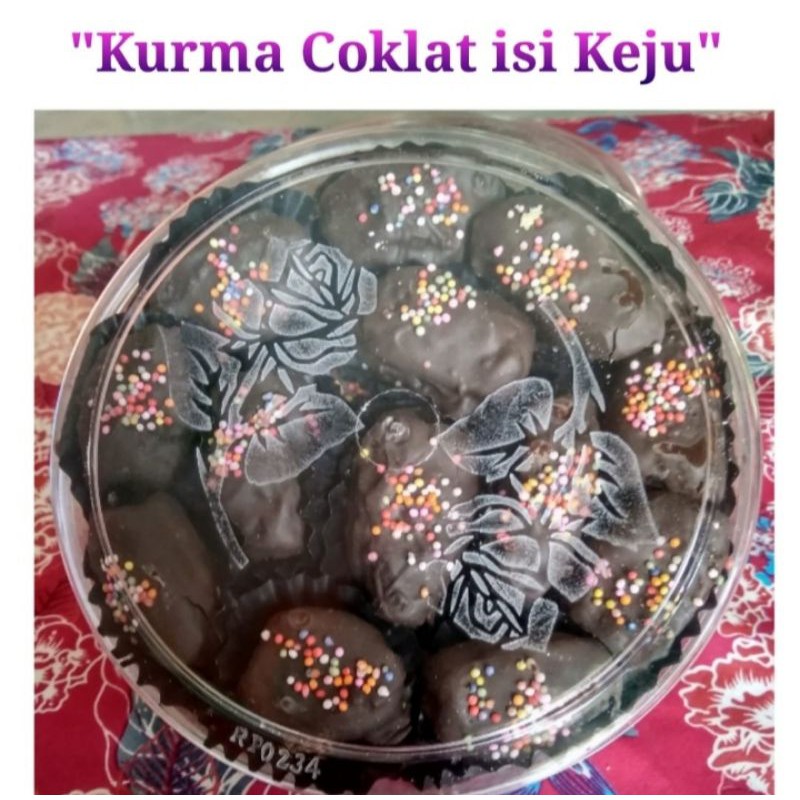 

kurma coklat isi keju