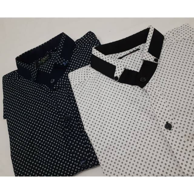 Kemeja pendek pria motif kotak kotak