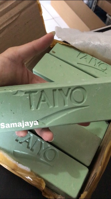 Batu Hijau TAIYO . Batu poles stainless . Polishing Wax taiyo . KUALITAS BAGUS . Hasil kilap