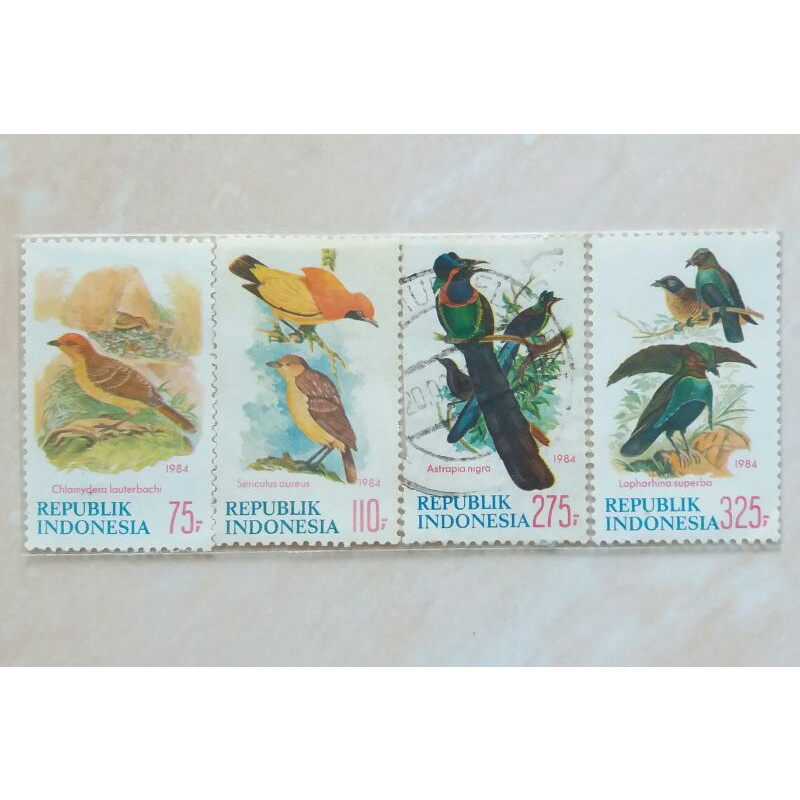 

Perangko Burung Tahun 1984 Set Lengkap 4pcs
