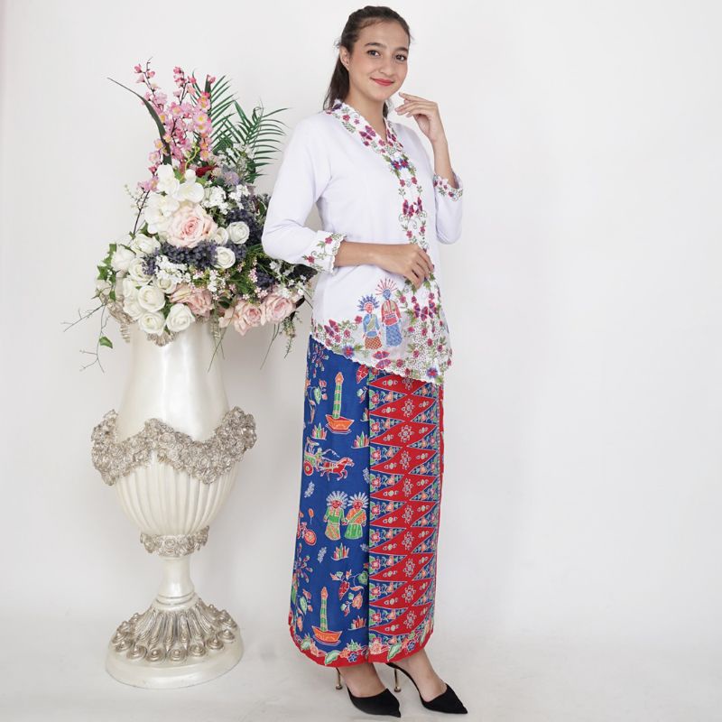 KEBAYA ENCIM//KEBAYA MOTIF ONDEL-ONDEL JAKARTA