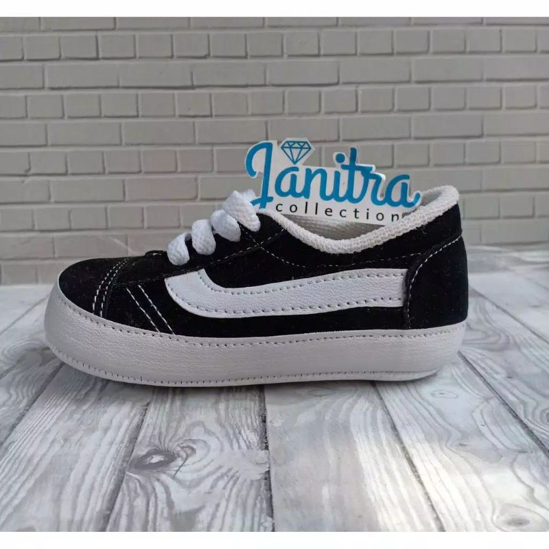 Sepatu Anak Bayi Prewalker Sepatu Baby Vansss001