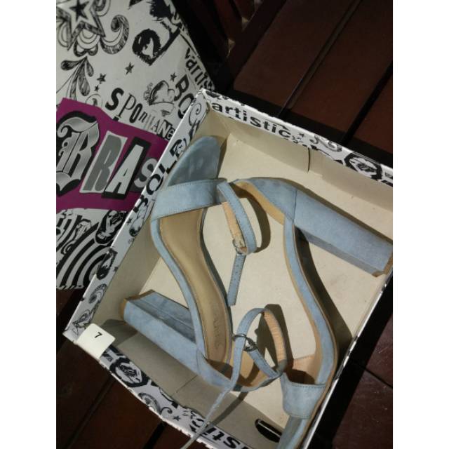 Real pict | Preloved sendal Houston Light Blue Payless by Brash | heels