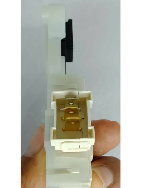 Door Lock Switch Pintu Mesin Cuci LG Front Loading WD-M8070