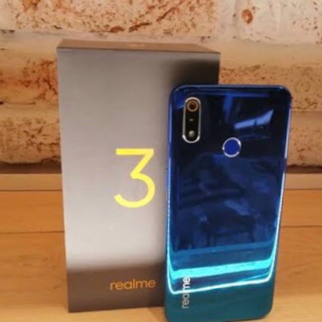 PROMO CUCI GUDANG HP Realme 3 ram 4/64 ( ready ya ) garansi resmi realme 1 tahun