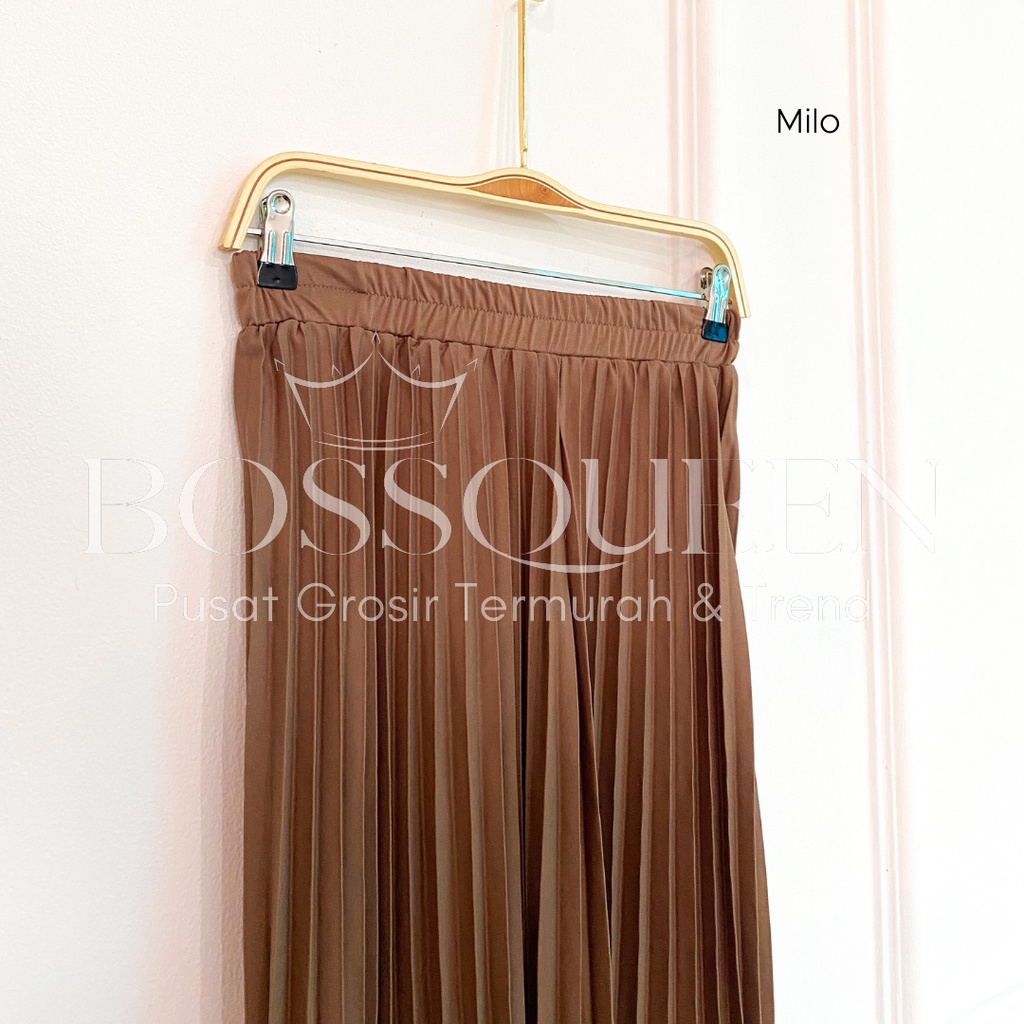 Rok plisket pendek 7/8 wanita model payung / Rok Plisket Mayung pendek / Rok Kerja Dewasa-Milo