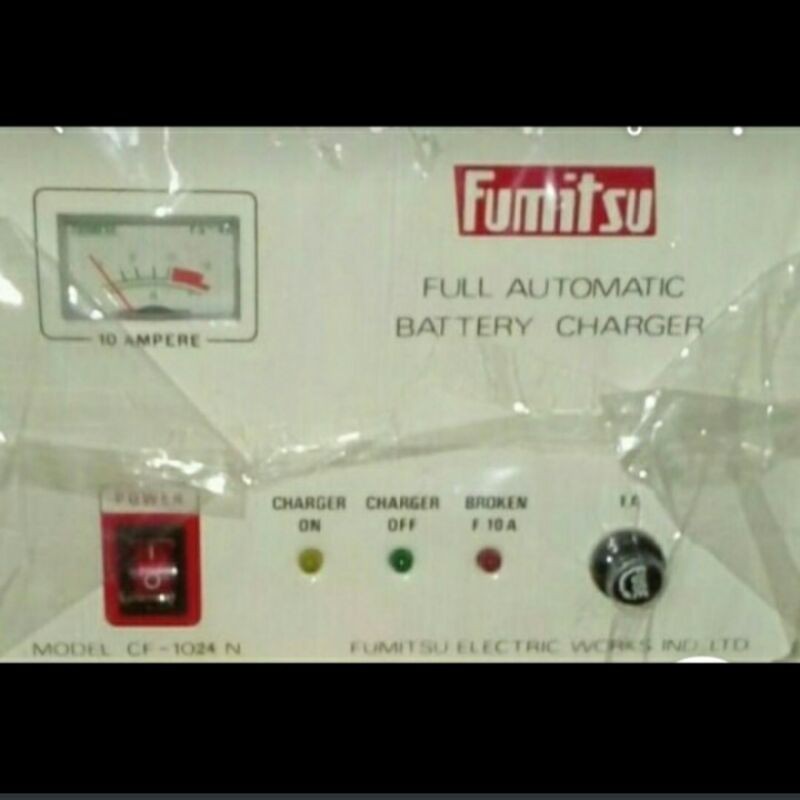 FUMITSU FULL AUTOMATIC BATTETY CHARGER CF 1012 N 12 VOLT 10 AMPERE MANTAP TERJAMIN