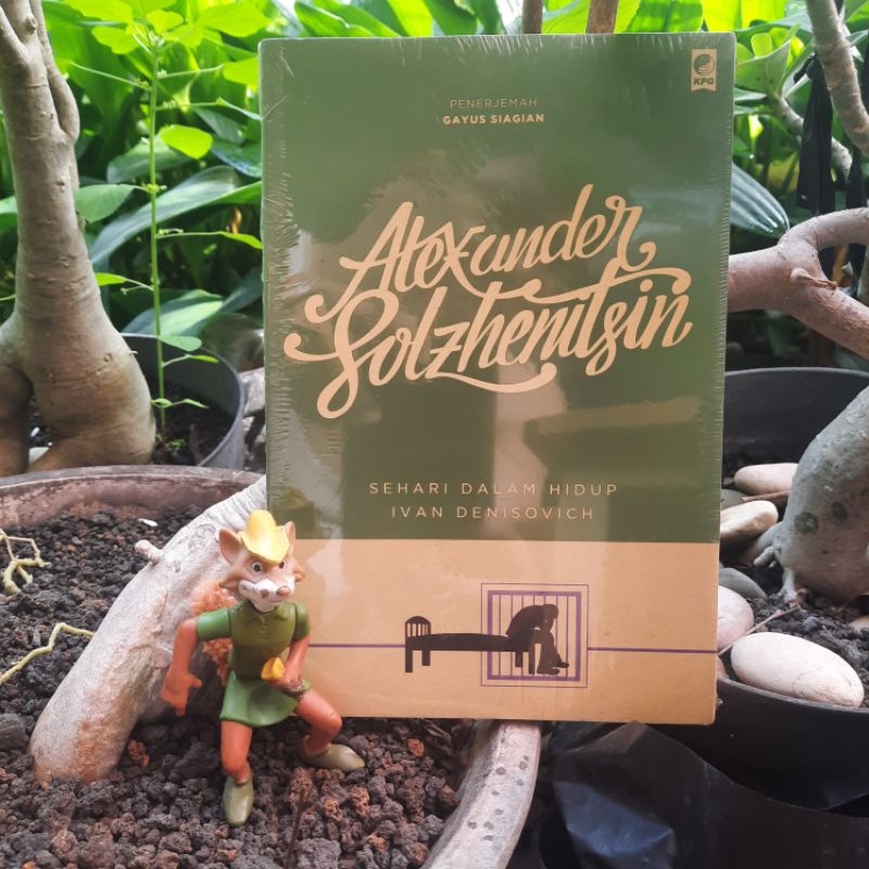 Sehari dalam Hidup Ivan Denisovich - Alexander Solzhenitsin