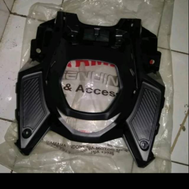 Cover lampu depan  X ride 125 original YGP