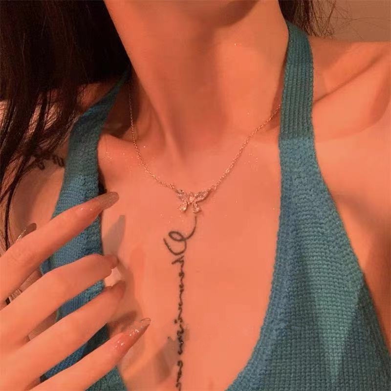 In profil tinggi gambar bermutu tinggi zircon busur kalung wanita online influencer pendek kalung 20