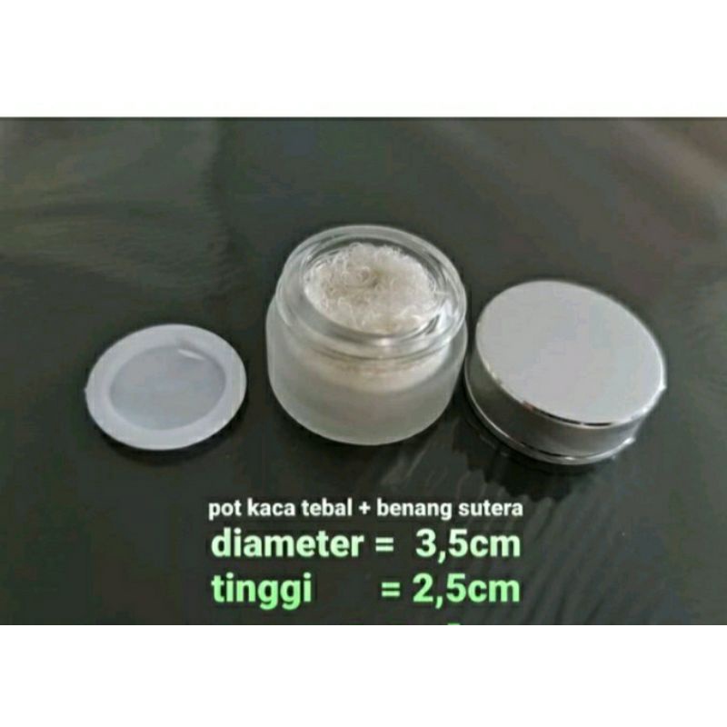 

wadah tinta+benang sutera