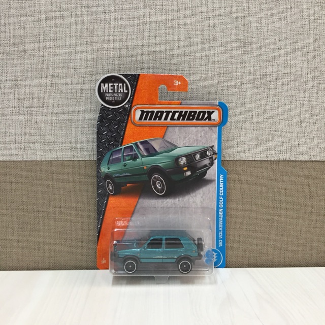 Matchbox ‘90 Volkswagen Golf Country