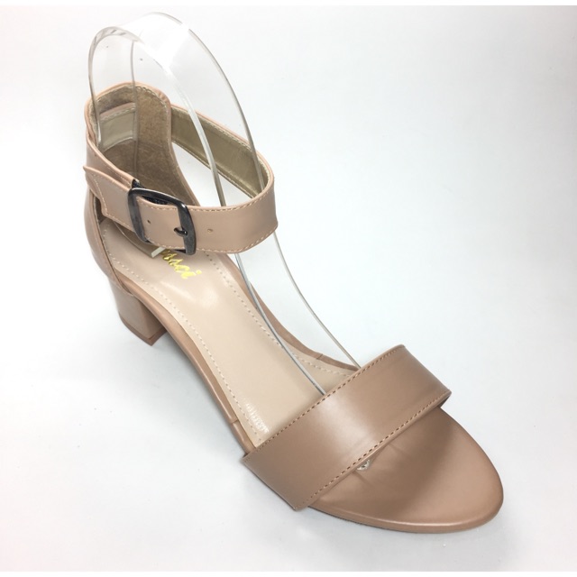 Heels Kotak/ Heels Tahu