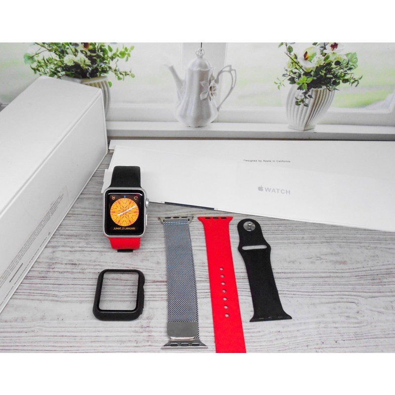 Apple Watch Gen 1 7000 Series 38mm Silver