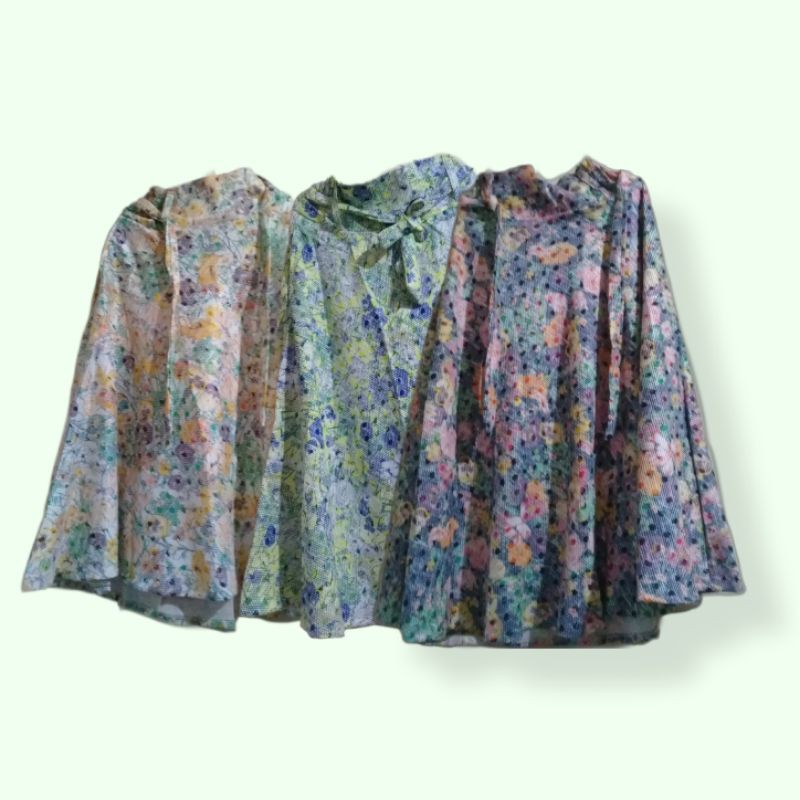 Rok Payung Lebar Motif Bunga Embos