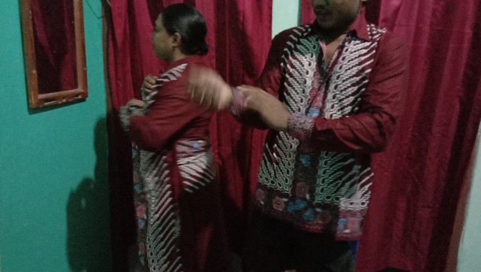 Maura Couple - Sania Ruffle Batik Couple Ori Ndoro Jowi Dnt Garansi Termurah Shopee