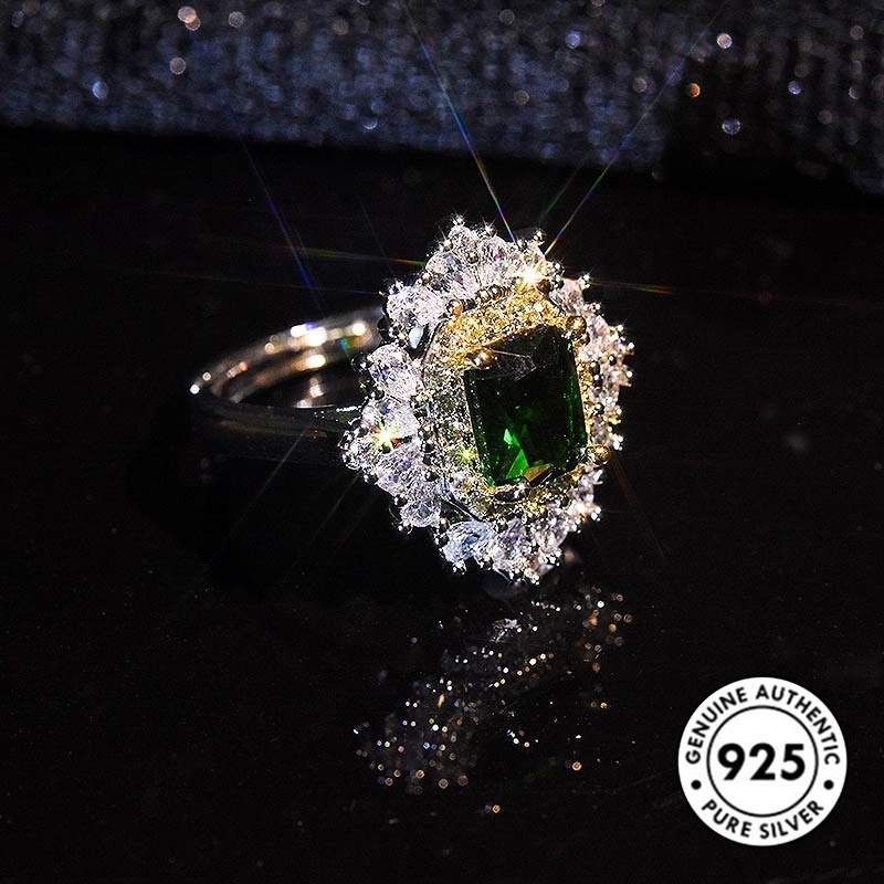 Cincin Sterling Silver 925 Model Terbuka Dengan Emerald Mewah Untuk Wanita