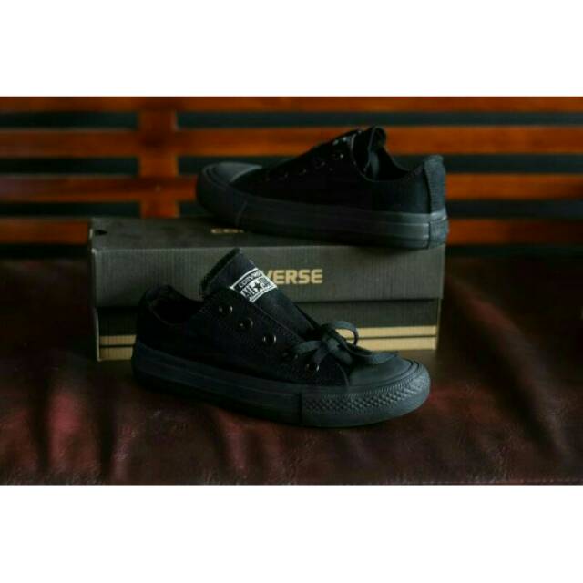 Sepatu Converse CT Full Black Mono Import  Hitam Polos Sekolah Kerja Kuliah Formal Resmi Pria Wanita