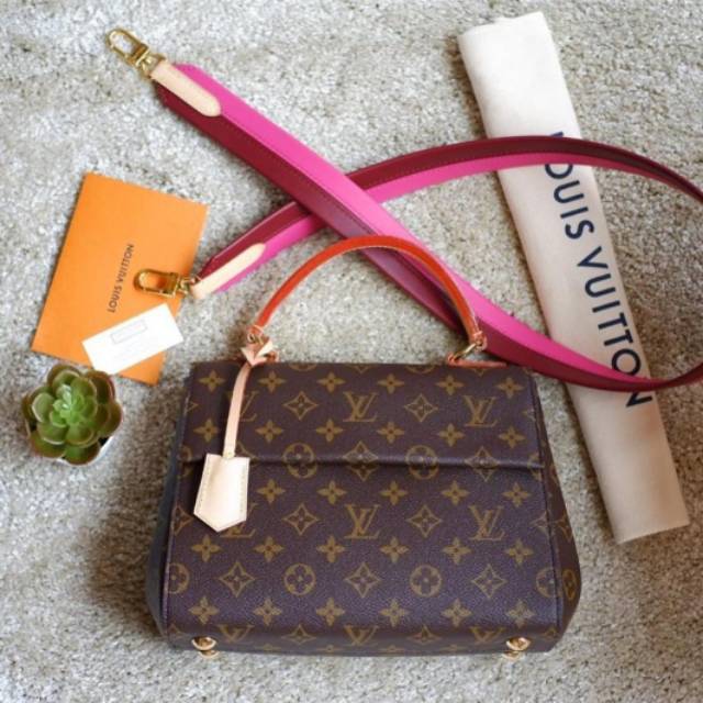 Tas LV Montaigne Semi Ori grade AAAA
List Kulit Asli Bisa Matang 
Mirror Quality