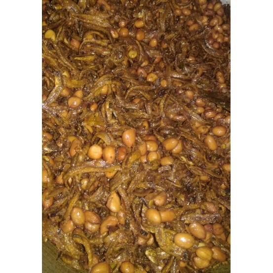 

kentang_mustofa dan teri_bola_pedas