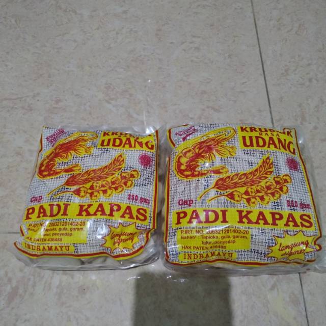 

Kerupuk udang mentah