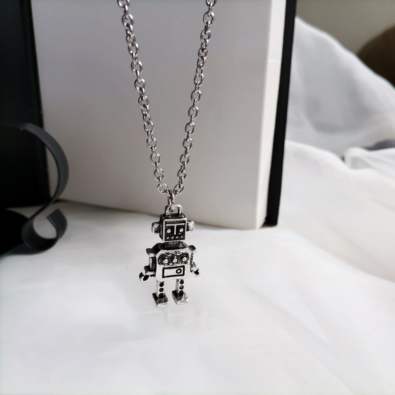 【TERSEDIA &amp; COD】Retro Distressed Mini Robot Pendant Necklace Unisex Hip Hop Necklace