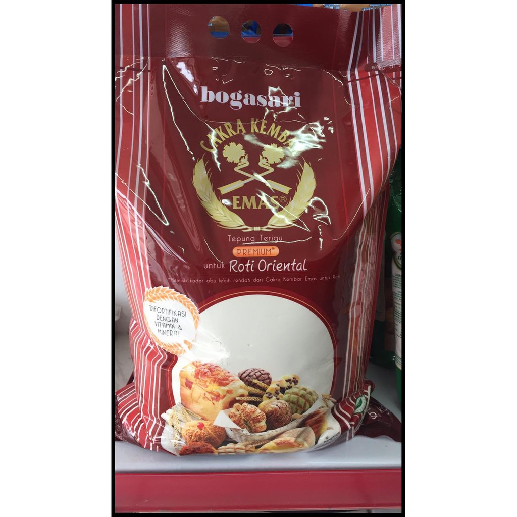 

B05N Tepung Cakra Kembar Emas Premium 5Kg Duo3