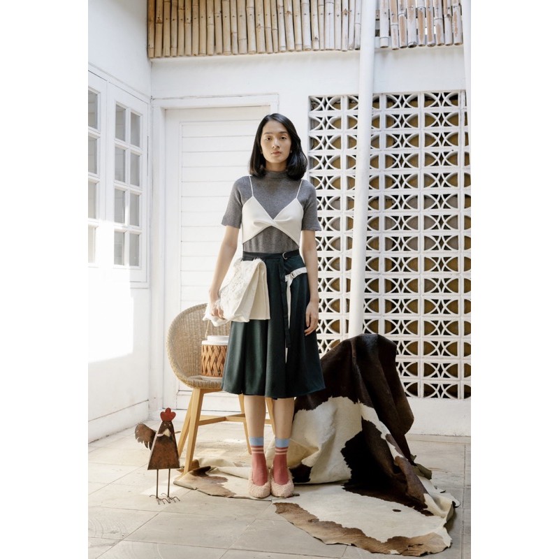 Fairle Crop Top - Atasan, Luaran, Pakaian Wanita, Baju Casual