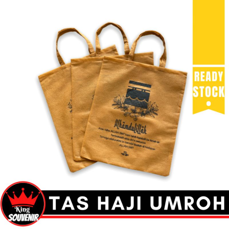 

TAS SOUVENIR OLEH OLEH HAJI DAN UMROH MURAH BAHAN SPUNBOND BISA MUAT BANYAK READY STOK