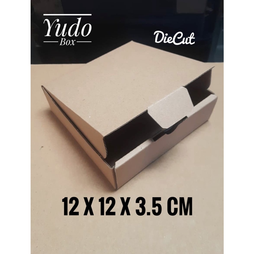 

Kardus - Karton - Box Polos Uk .12 x 12 x 3,5 cm Die Cut