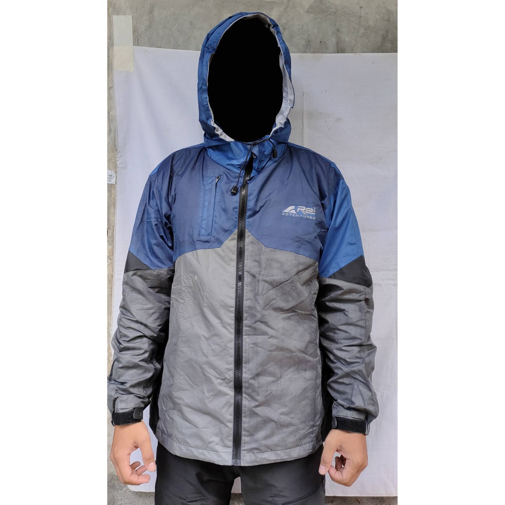 Jaket Gunung REI Adventure Over Buzz R