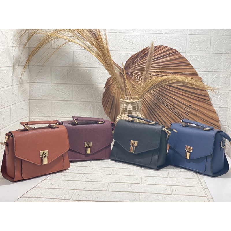 clarista, tas wanita, tas cewek, tas cantik, tas lucu, tas sidoarjo, taskulit.indonesiaid