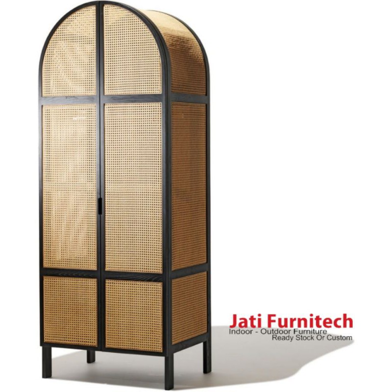 Lemari Hias Rotan // Lemari Pajangan Rotan