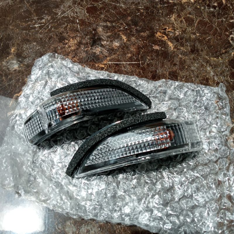 Lampu Sen sein Spion Calya Sigra Yaris 2016-2023 original