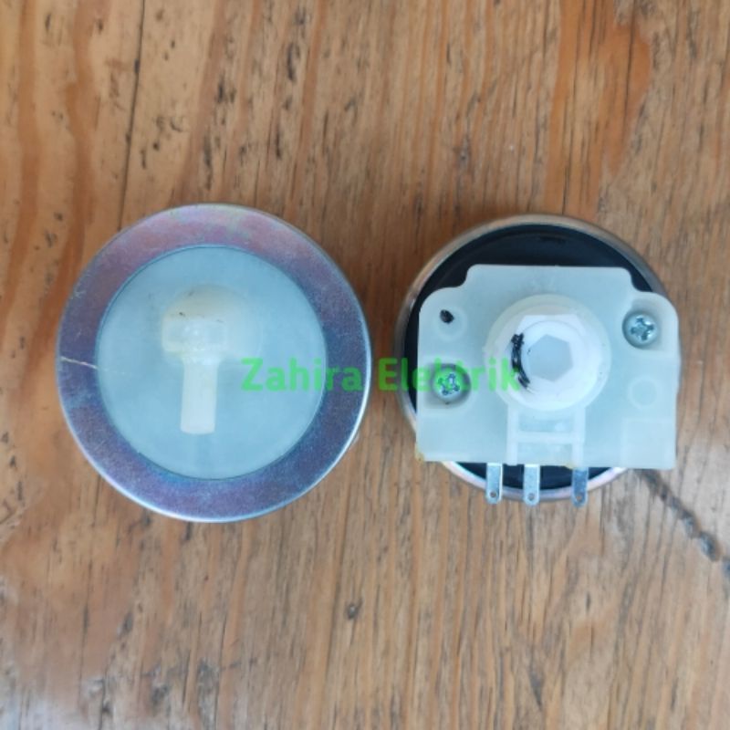 Water level mesin cuci Sanyo Aqua  top loading