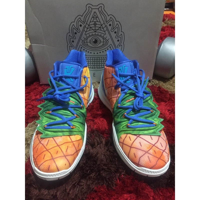 Sepatu Brand New In Box (BNB) Nike Kyrie Five Ori 9 (42.5)