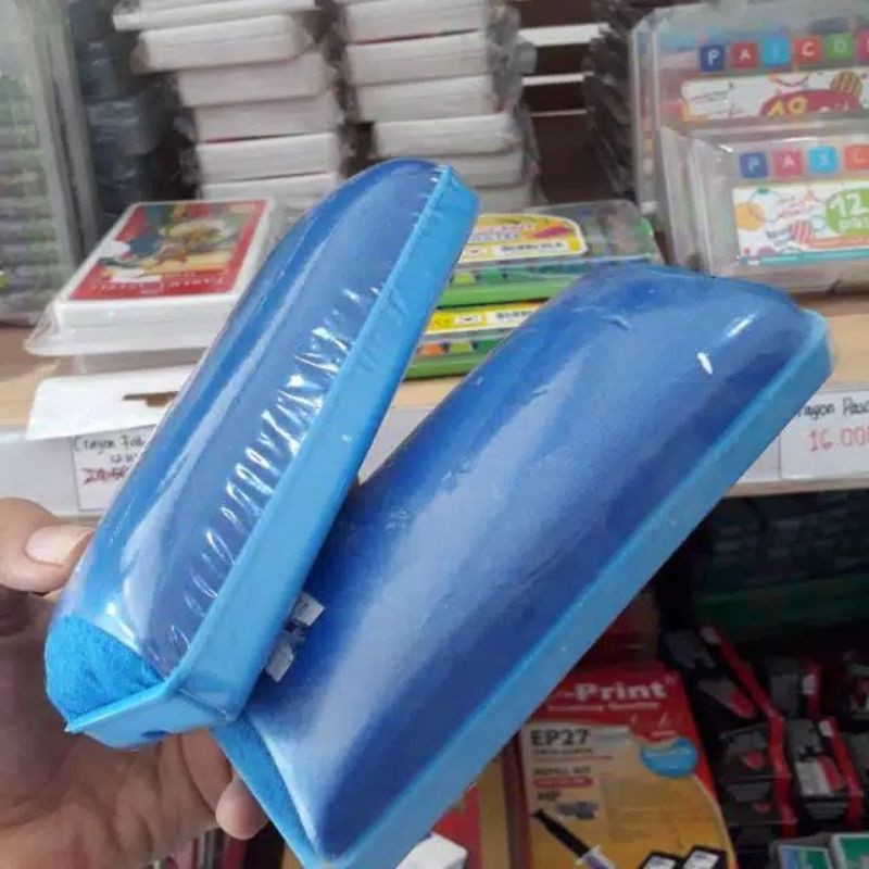 

Penghapus Papan Whiteboard Besar