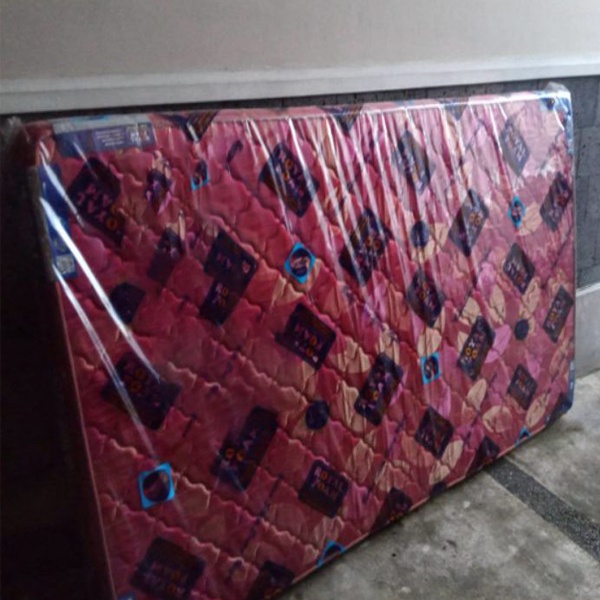 VIRENZE Kasur busa royal medicare ukuran 160x200 Jateng Salatiga Solo Wonogiri Jatim Ngawi Yogya